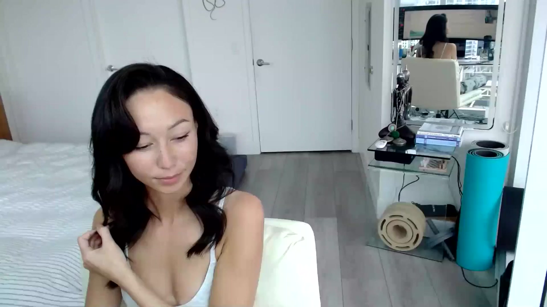 Gallery image thumbnail from Minnie_B00's myfreecams stream on, 06/05/2024, 19:25 image 1 of 20