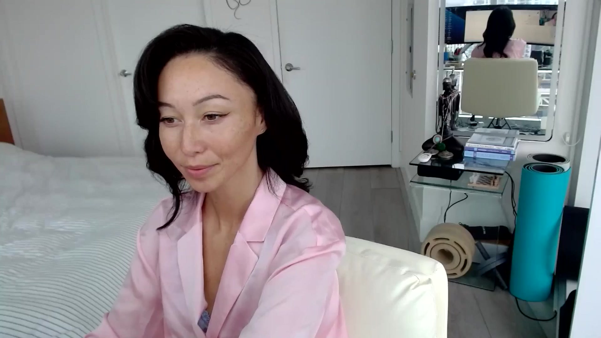 Gallery image thumbnail from Minnie_B00's myfreecams stream on, 06/06/2024, 18:41 image 18 of 20