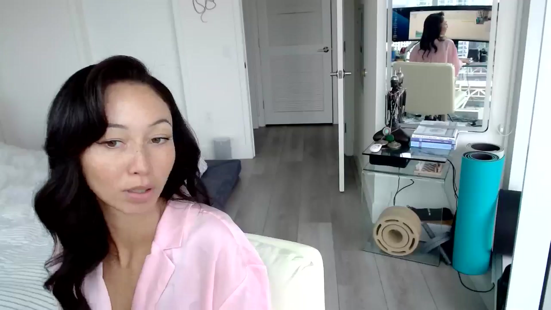 Gallery image thumbnail from Minnie_B00's myfreecams stream on, 06/06/2024, 18:41 image 9 of 20