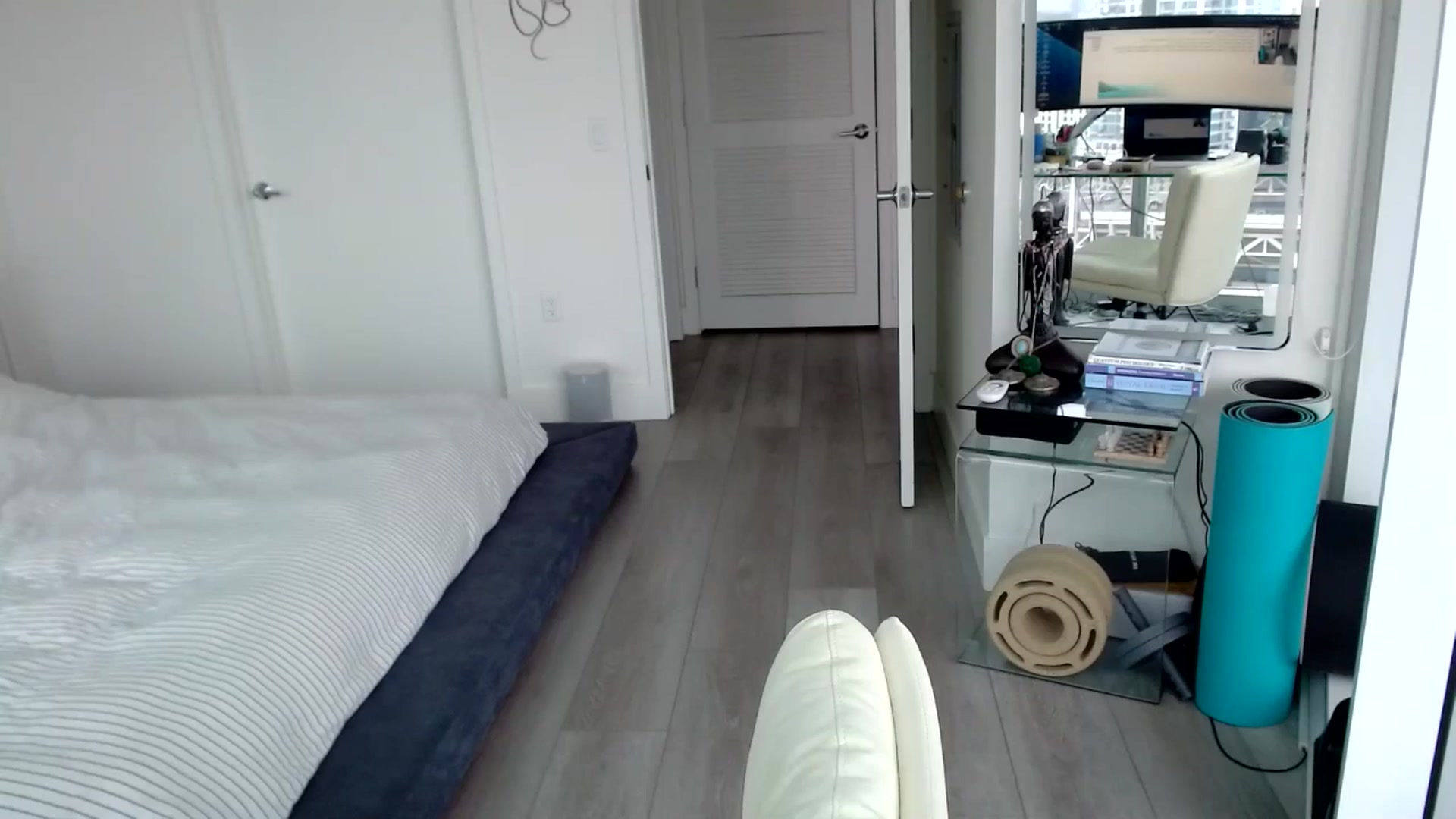 Gallery image thumbnail from Minnie_B00's myfreecams stream on, 06/06/2024, 18:41 image 6 of 20