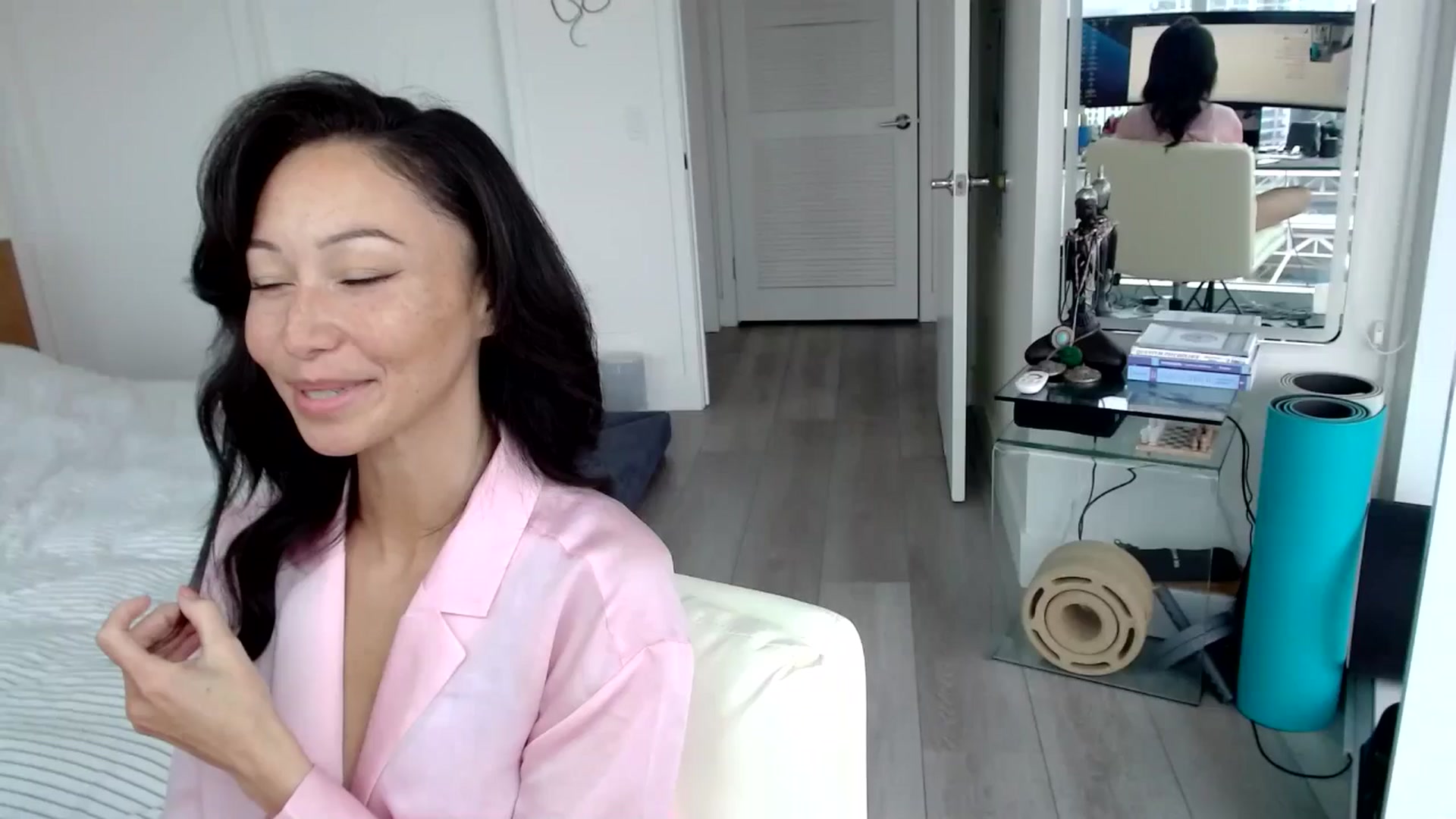 Gallery image thumbnail from Minnie_B00's myfreecams stream on, 06/06/2024, 19:33 image 2 of 20