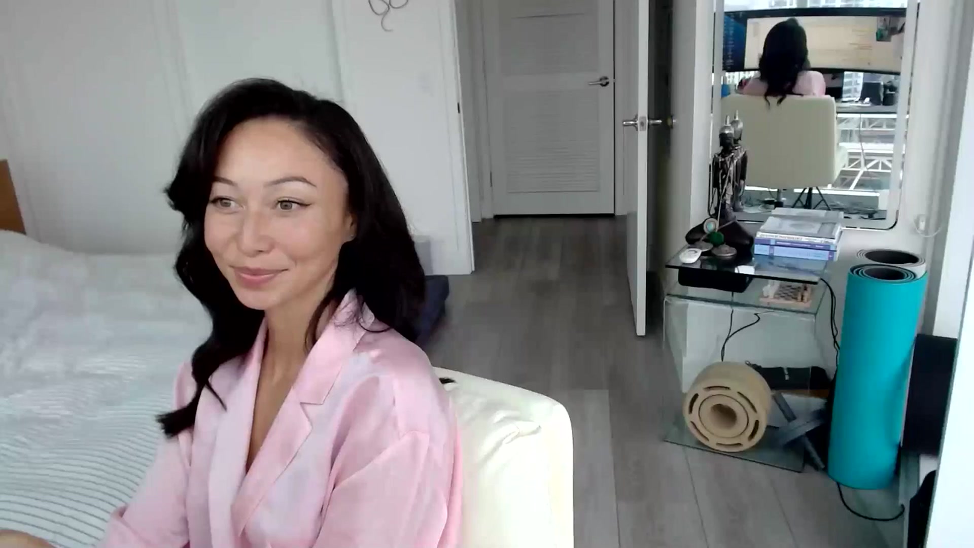 Gallery image thumbnail from Minnie_B00's myfreecams stream on, 06/06/2024, 19:33 image 11 of 20