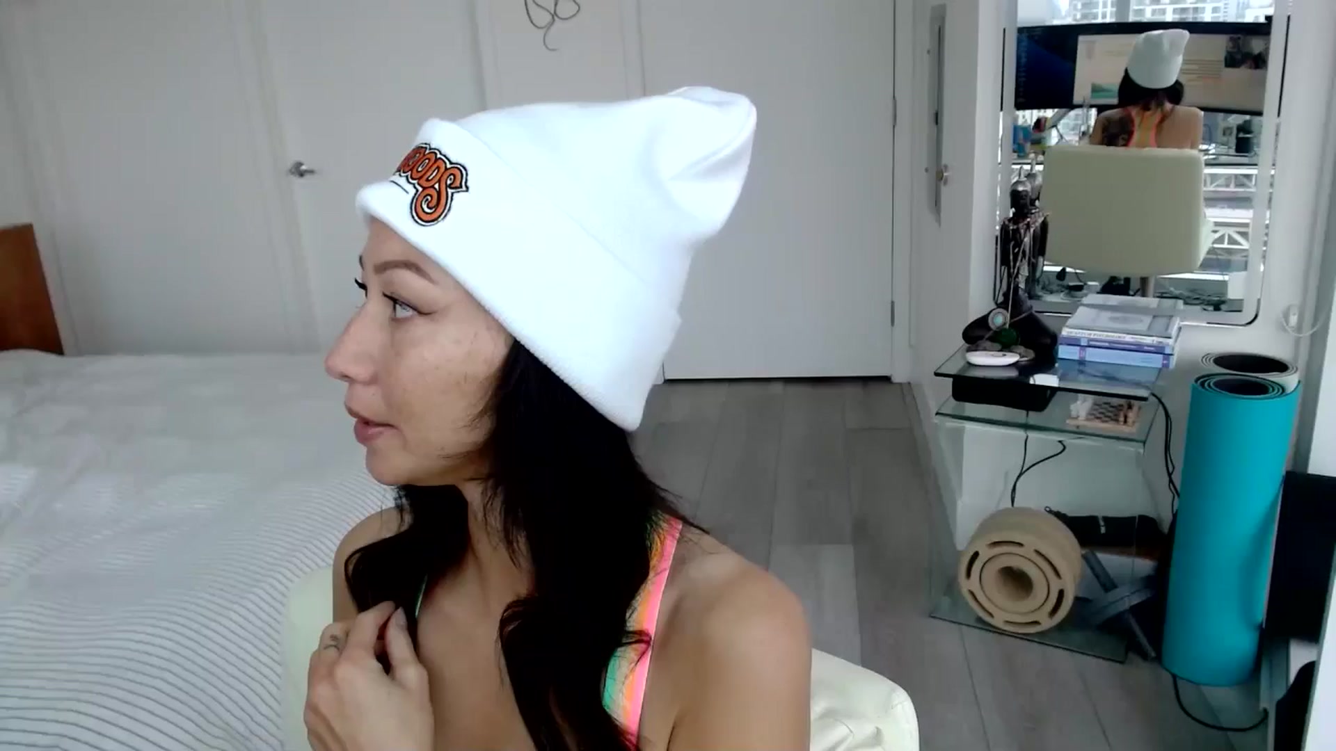 Gallery image thumbnail from Minnie_B00's myfreecams stream on, 06/10/2024, 18:00 image 15 of 20