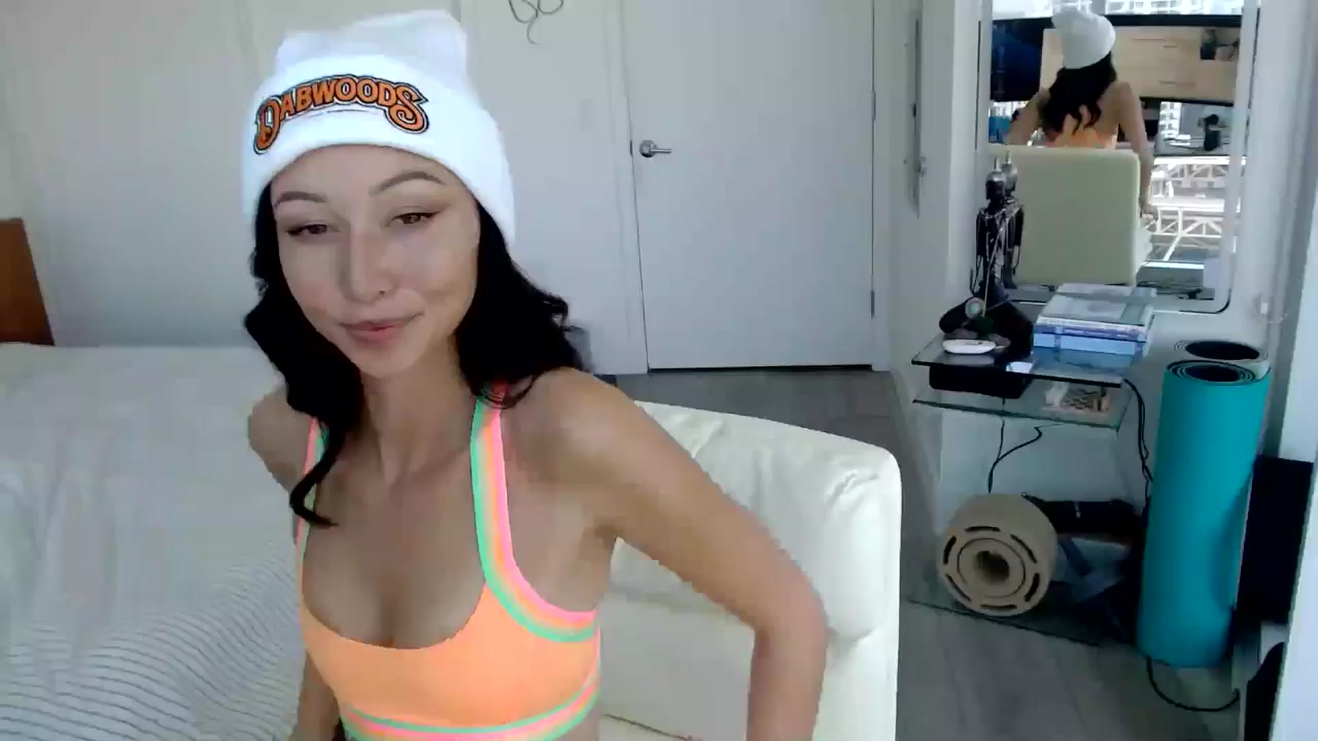 Gallery image thumbnail from Minnie_B00's myfreecams stream on, 06/10/2024, 19:53 image 15 of 20