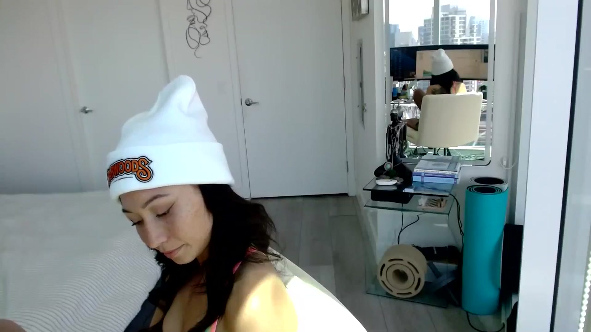 Gallery image thumbnail from Minnie_B00's myfreecams stream on, 06/10/2024, 21:59 image 12 of 20