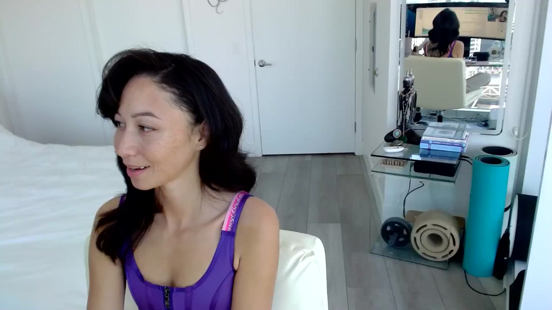 Gallery image thumbnail from Minnie_B00's myfreecams stream on, 06/20/2024, 20:36 image 1 of 20