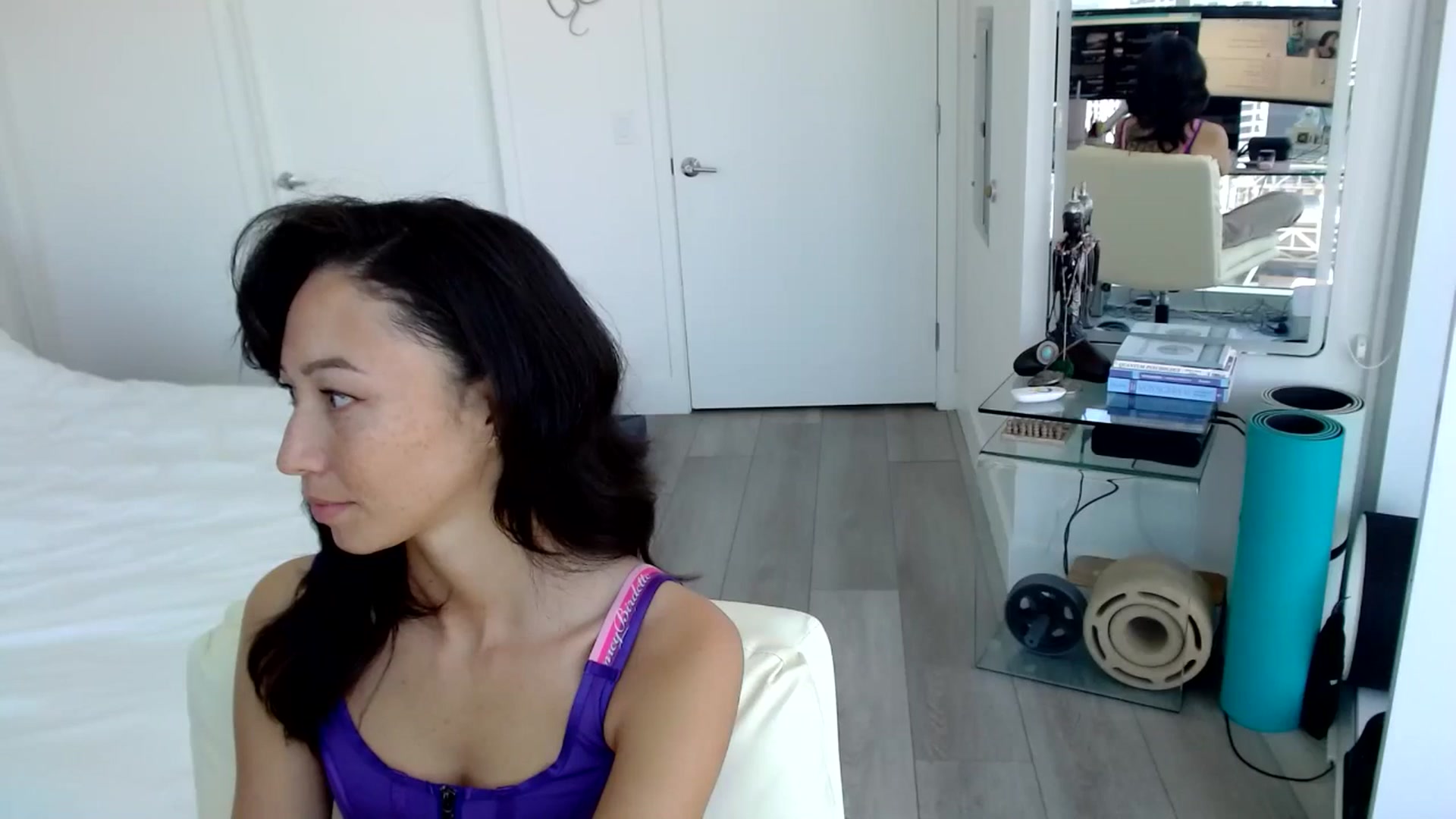 Gallery image thumbnail from Minnie_B00's myfreecams stream on, 06/20/2024, 20:36 image 2 of 20