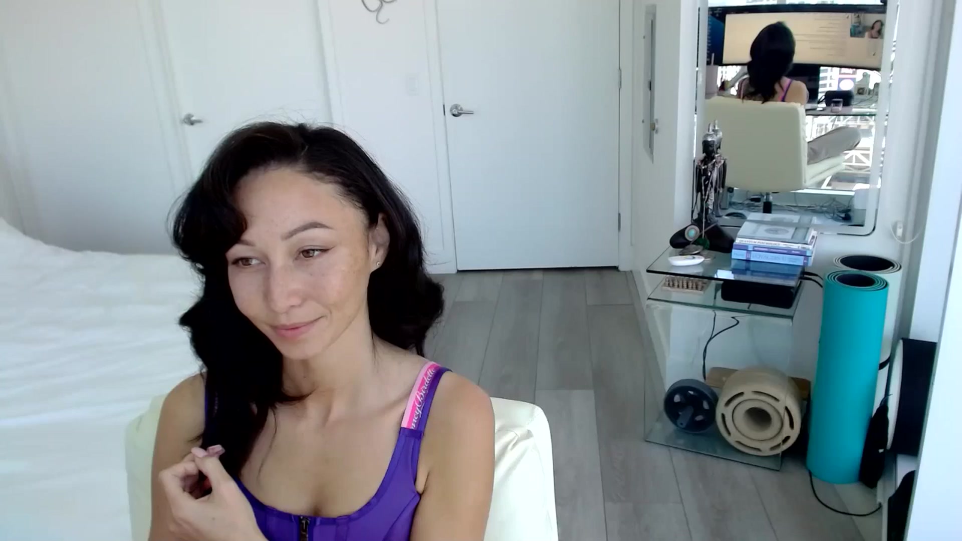 Gallery image thumbnail from Minnie_B00's myfreecams stream on, 06/20/2024, 20:36 image 3 of 20