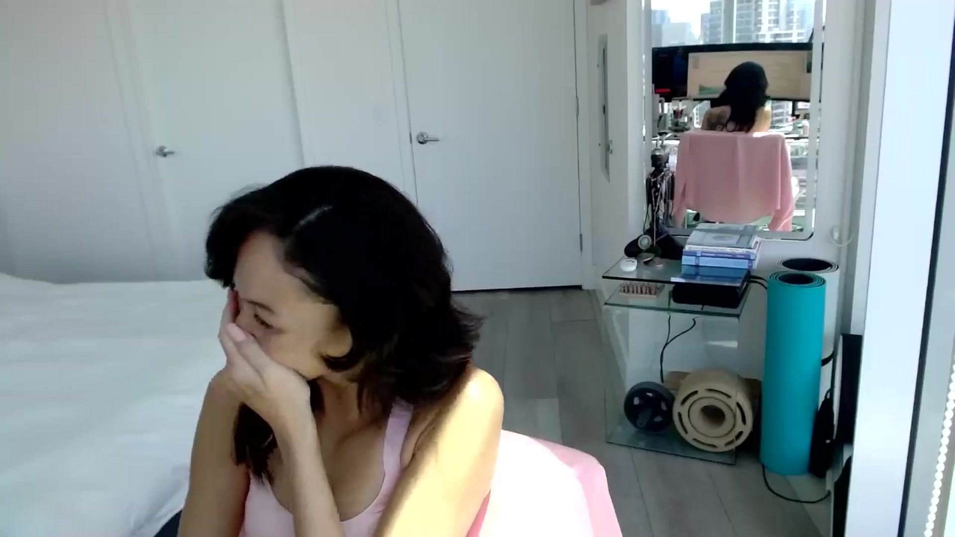 Gallery image thumbnail from Minnie_B00's myfreecams stream on, 06/25/2024, 21:35 image 12 of 20