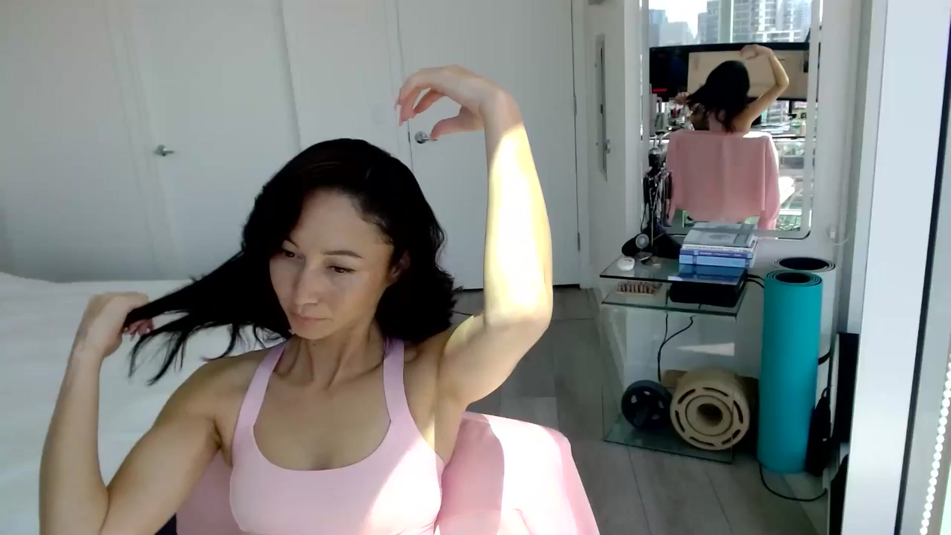 Gallery image thumbnail from Minnie_B00's myfreecams stream on, 06/25/2024, 21:50 image 1 of 20