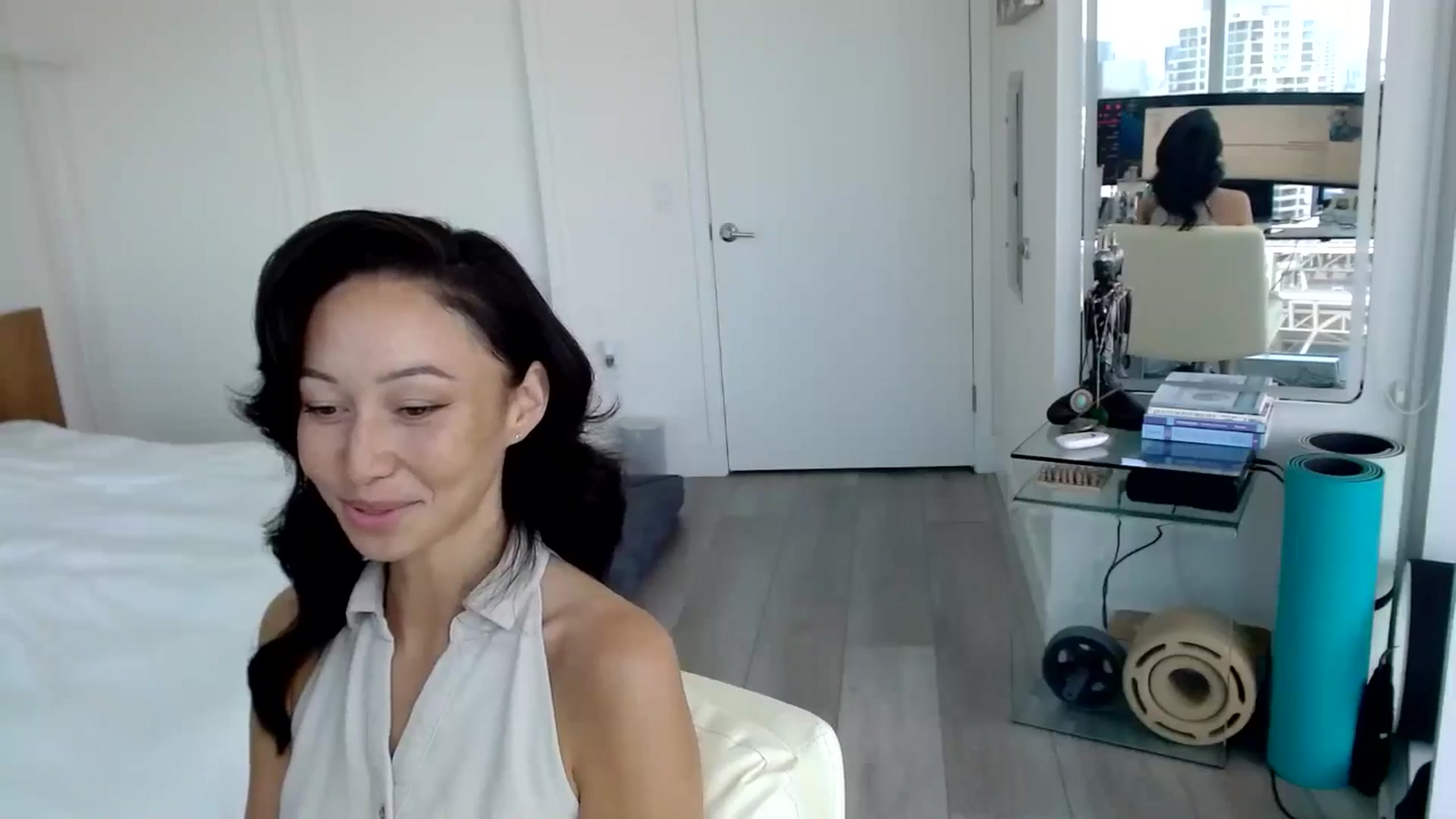 Gallery image thumbnail from Minnie_B00's myfreecams stream on, 06/26/2024, 20:13 image 9 of 20