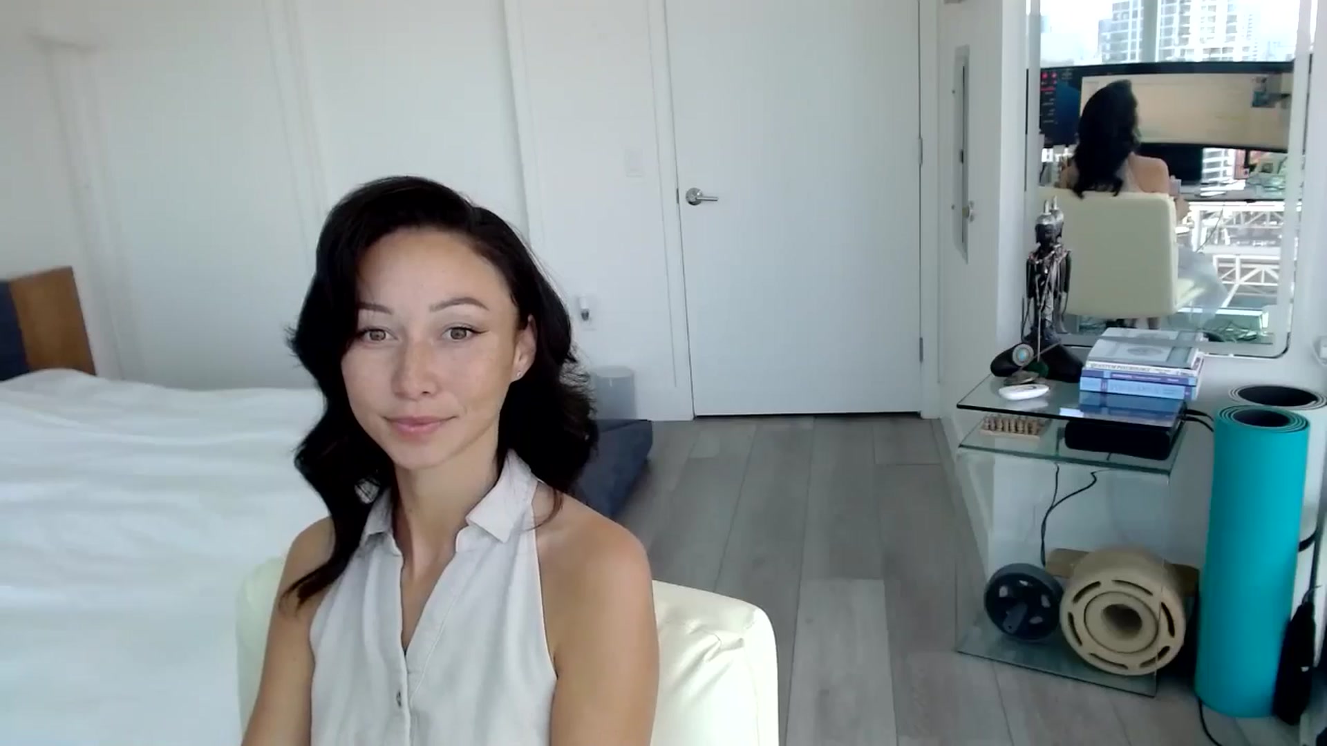 Gallery image thumbnail from Minnie_B00's myfreecams stream on, 06/26/2024, 20:25 image 8 of 20