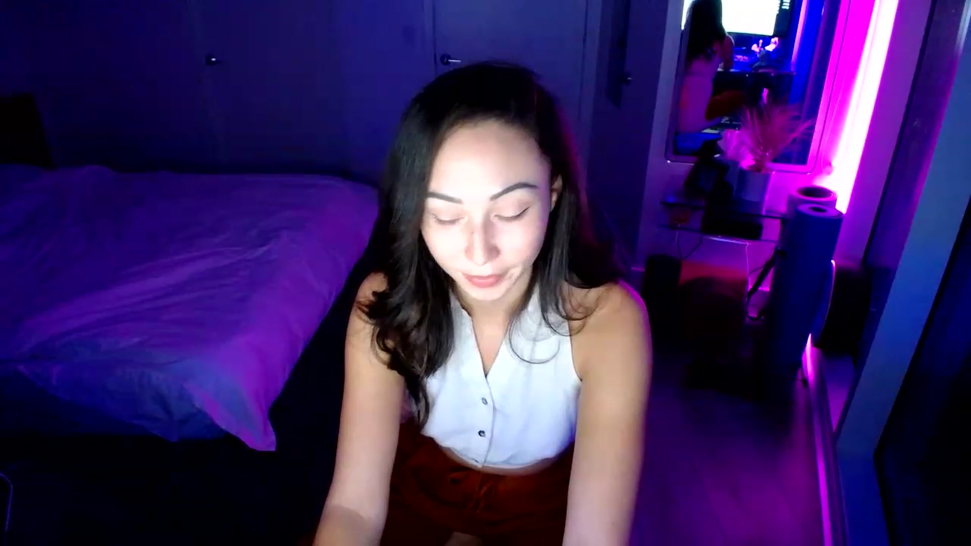 Gallery image thumbnail from Minnie_BOOM's myfreecams stream on, 01/05/2023, 01:49 image 13 of 20