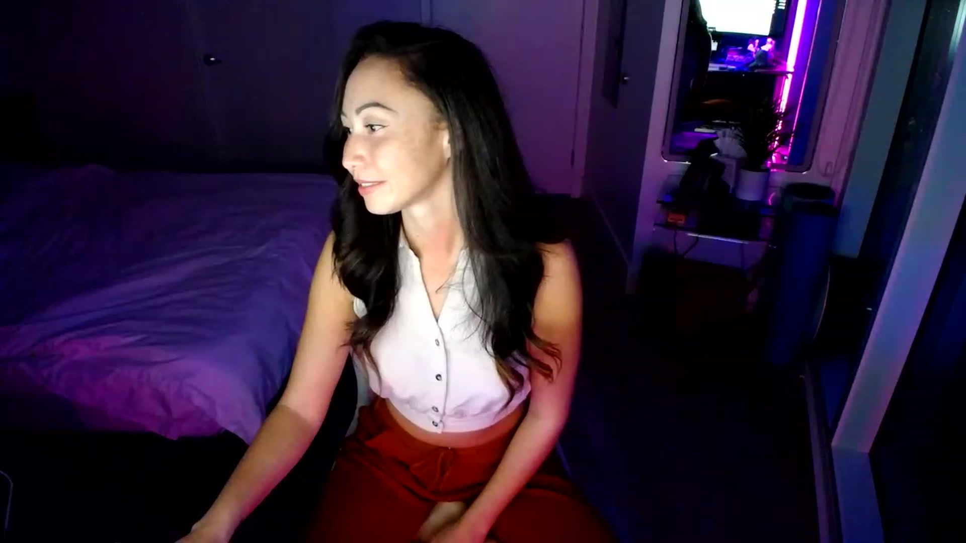 Gallery image thumbnail from Minnie_BOOM's myfreecams stream on, 01/05/2023, 01:49 image 17 of 20