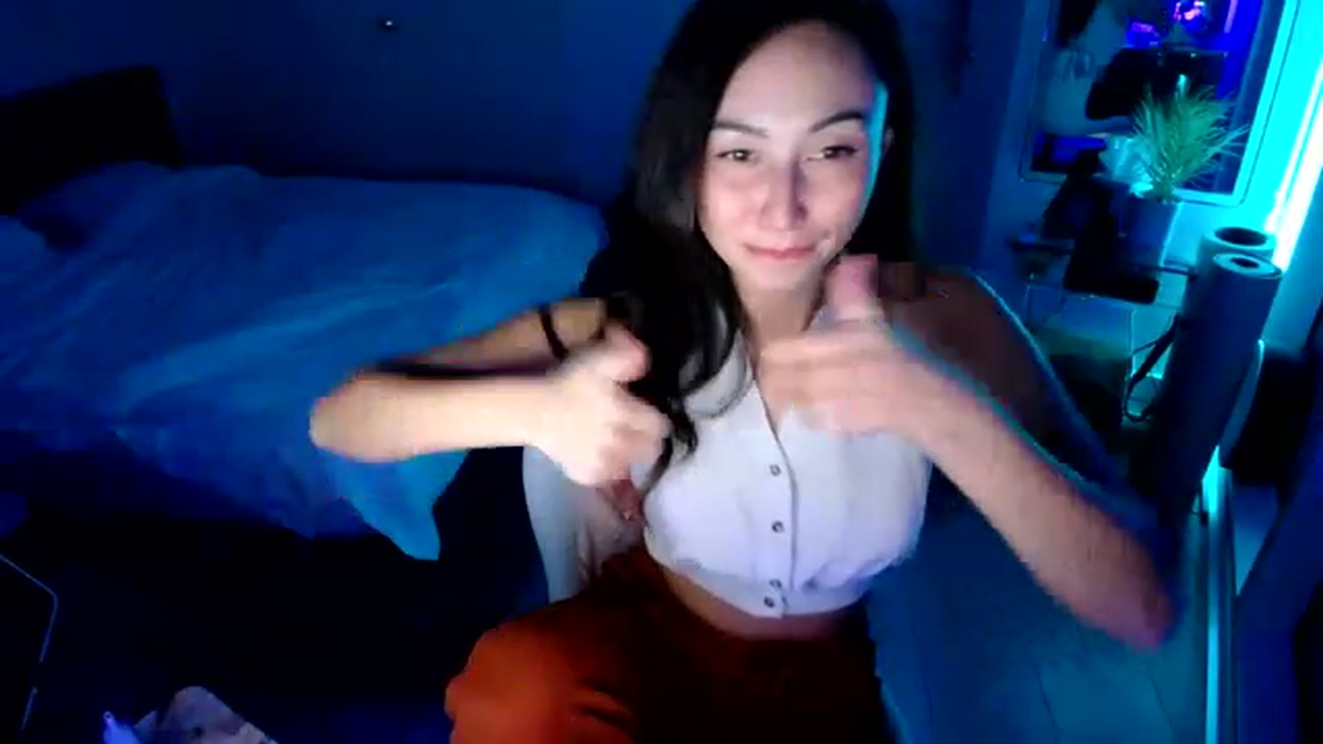 Gallery image thumbnail from Minnie_BOOM's myfreecams stream on, 01/05/2023, 04:17 image 14 of 20