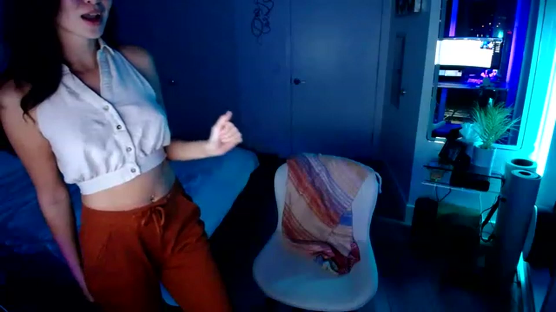 Gallery image thumbnail from Minnie_BOOM's myfreecams stream on, 01/05/2023, 04:17 image 11 of 20