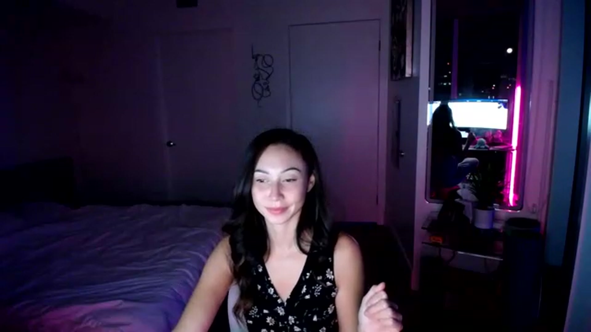 Gallery image thumbnail from Minnie_BOOM's myfreecams stream on, 01/06/2023, 02:44 image 13 of 20