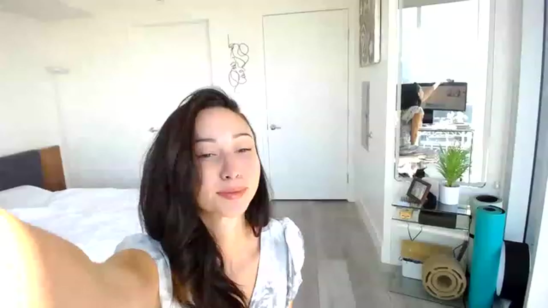 Gallery image thumbnail from Minnie_BOOM's myfreecams stream on, 01/08/2023, 22:06 image 10 of 20