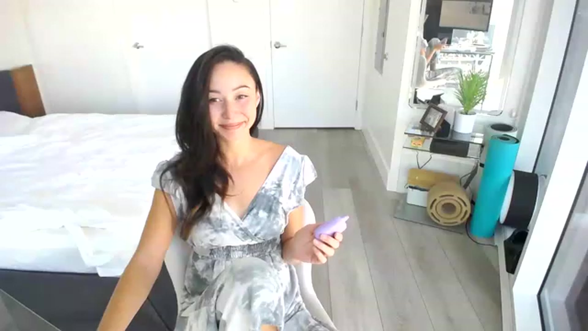 Gallery image thumbnail from Minnie_BOOM's myfreecams stream on, 01/08/2023, 22:06 image 2 of 20