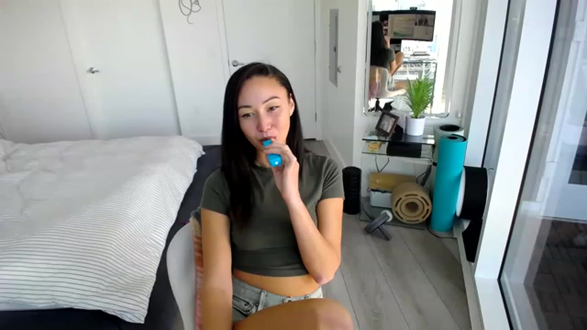 Gallery image thumbnail from Minnie_BOOM's myfreecams stream on, 01/20/2023, 22:16 image 8 of 20