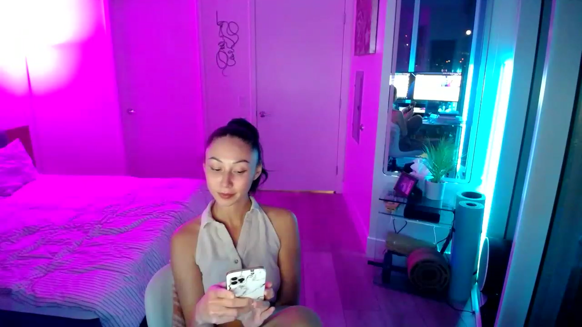 Gallery image thumbnail from Minnie_BOOM's myfreecams stream on, 01/26/2023, 03:50 image 8 of 20