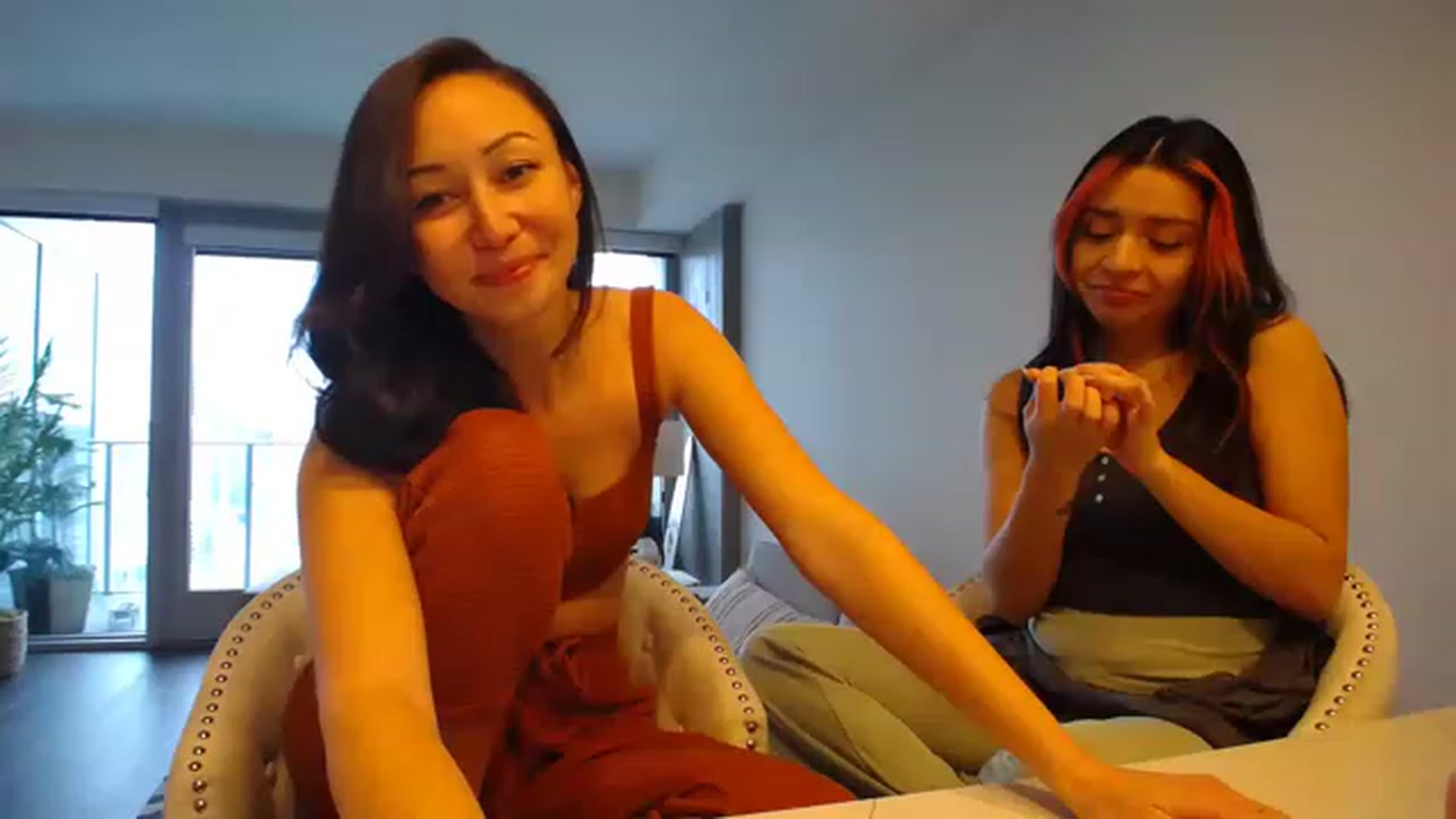 Gallery image thumbnail from Minnie_BOOM's myfreecams stream on, 03/07/2023, 24:22 image 15 of 20