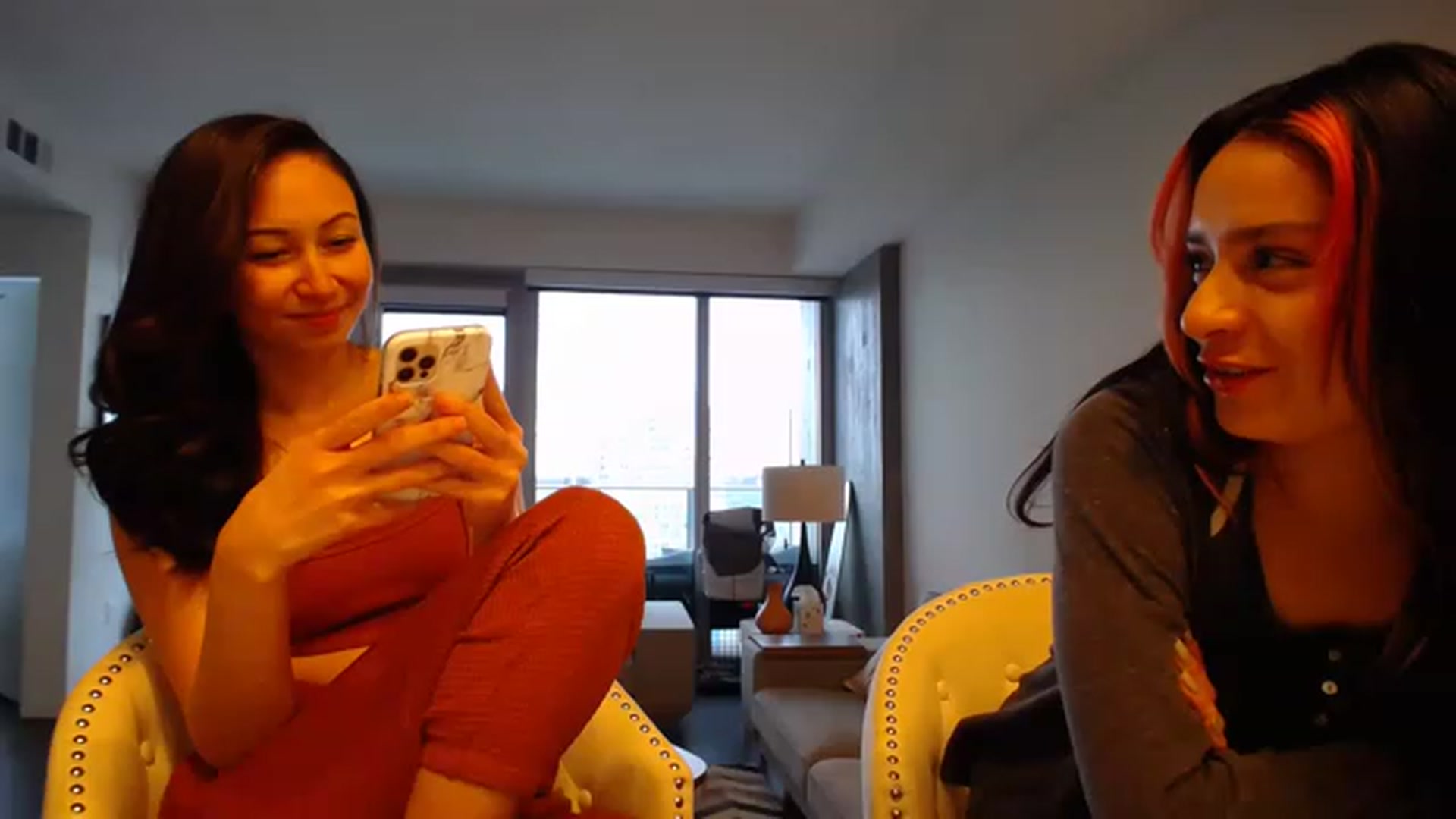 Gallery image thumbnail from Minnie_BOOM's myfreecams stream on, 03/07/2023, 24:57 image 7 of 20