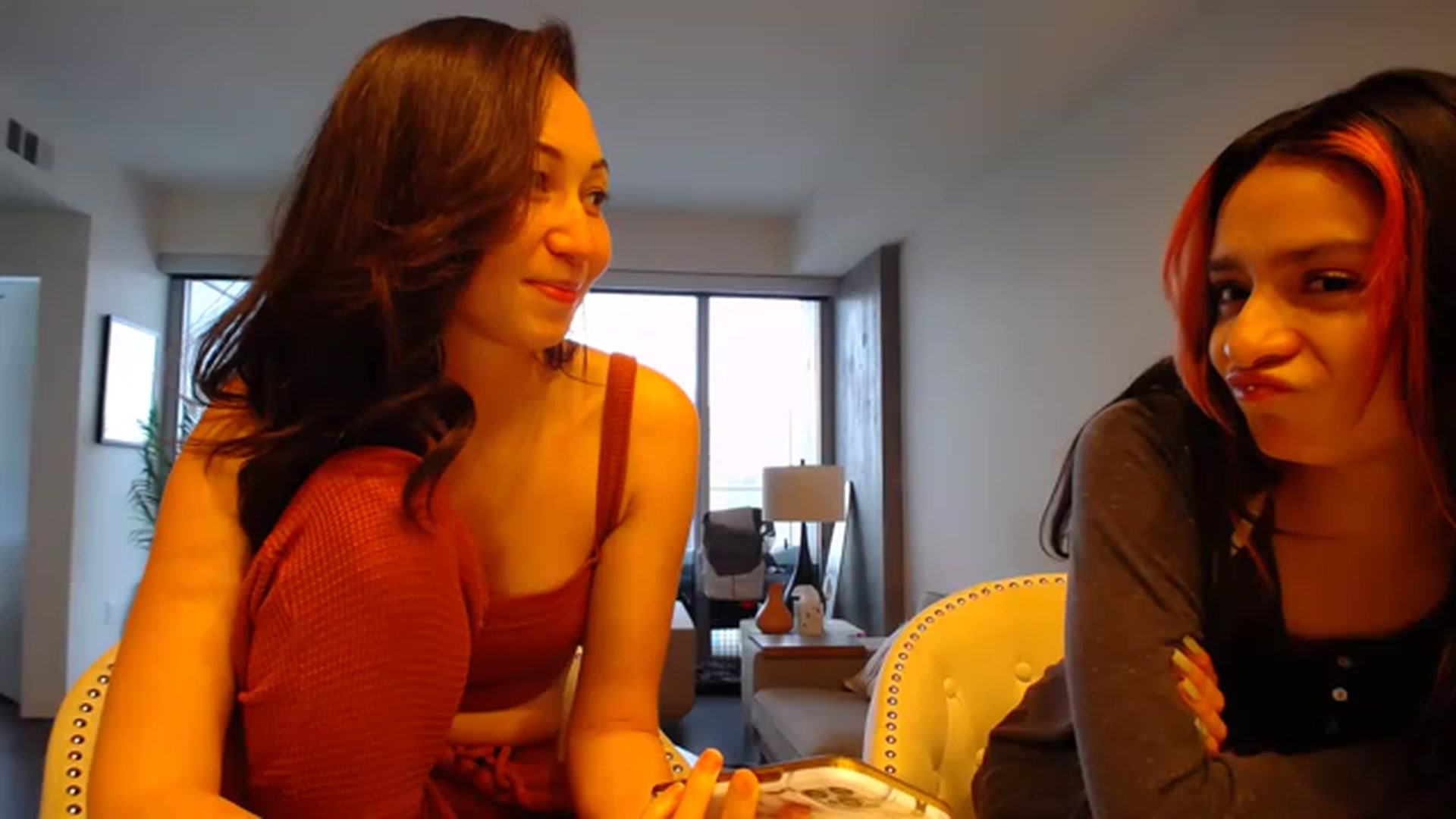 Gallery image thumbnail from Minnie_BOOM's myfreecams stream on, 03/07/2023, 24:57 image 8 of 20