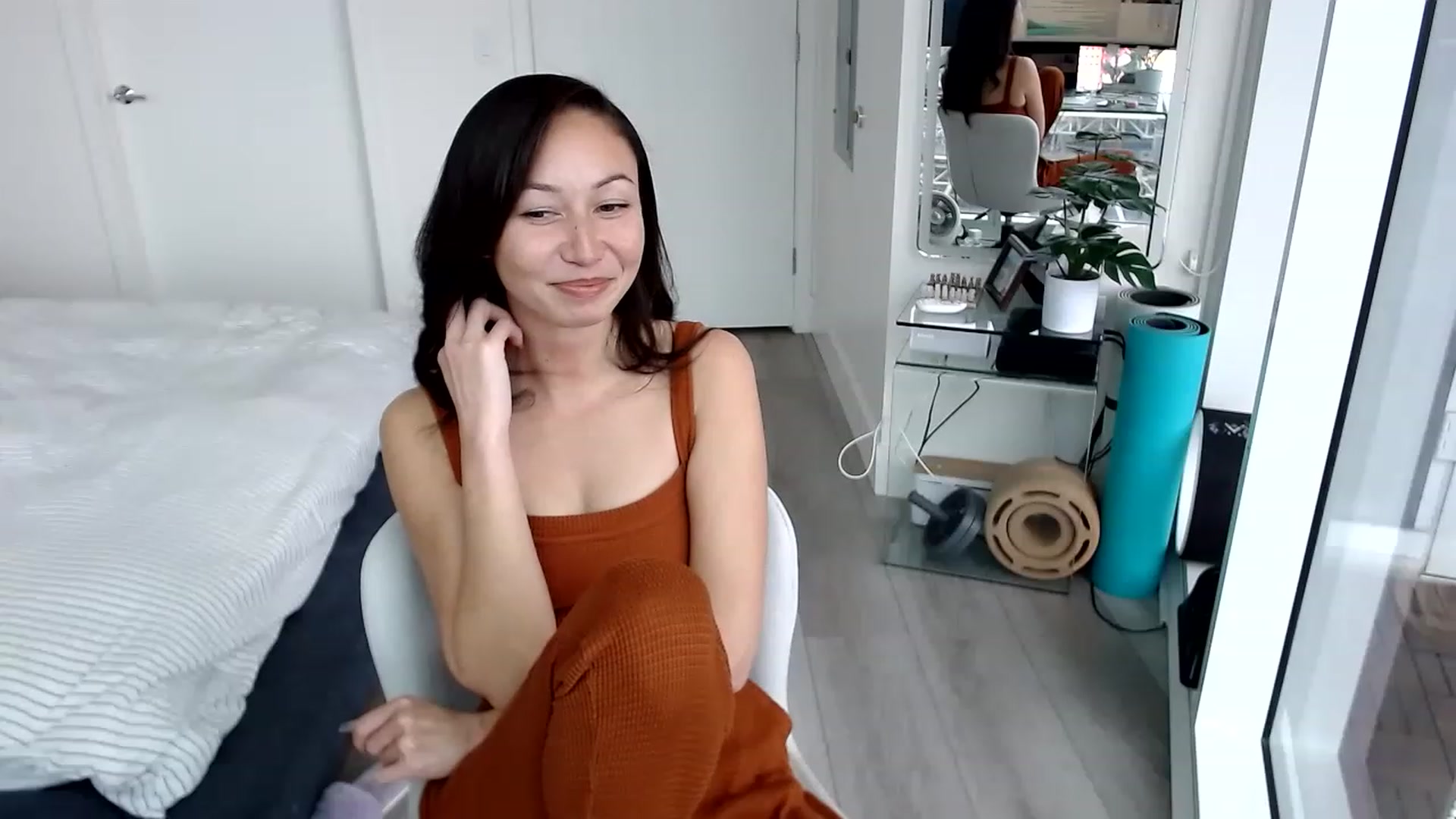 Gallery image thumbnail from Minnie_BOOM's myfreecams stream on, 03/21/2023, 19:47 image 9 of 20