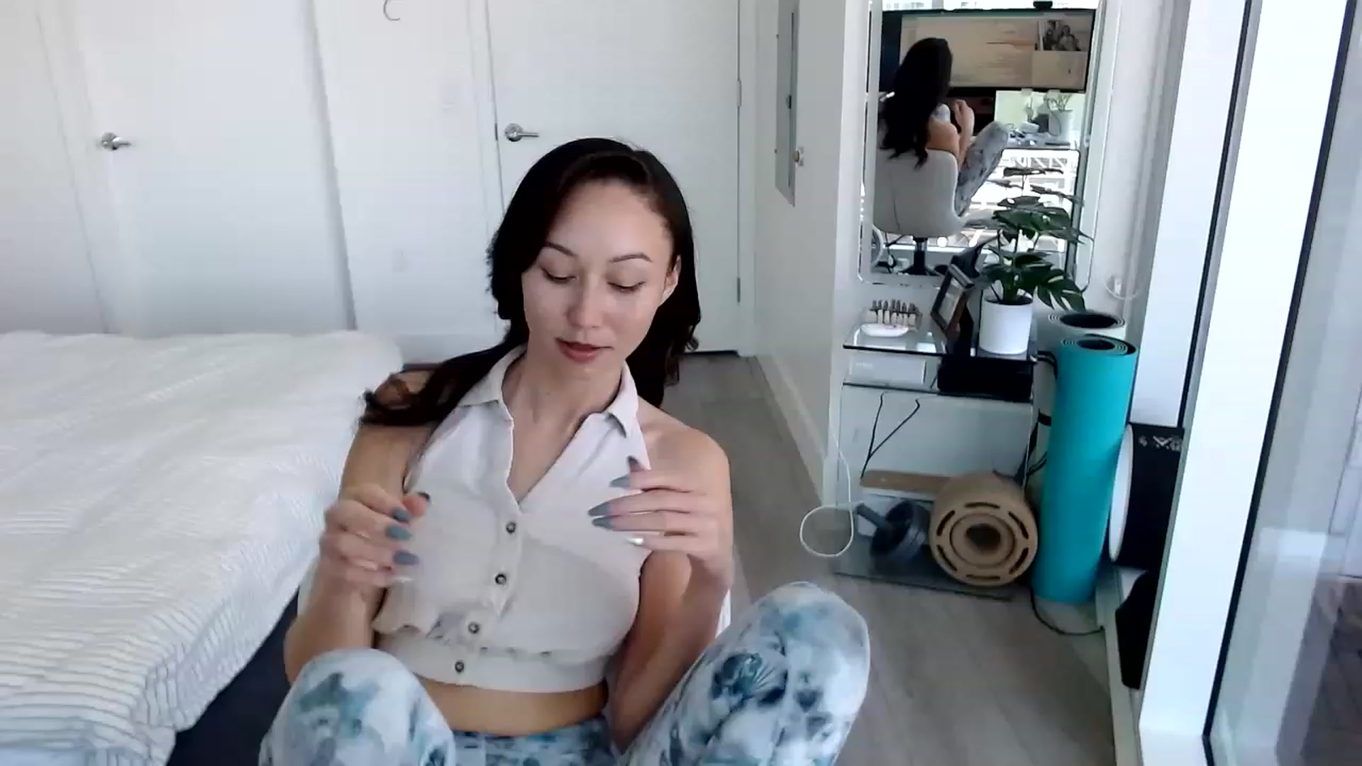 Gallery image thumbnail from Minnie_BOOM's myfreecams stream on, 03/24/2023, 20:14 image 5 of 20