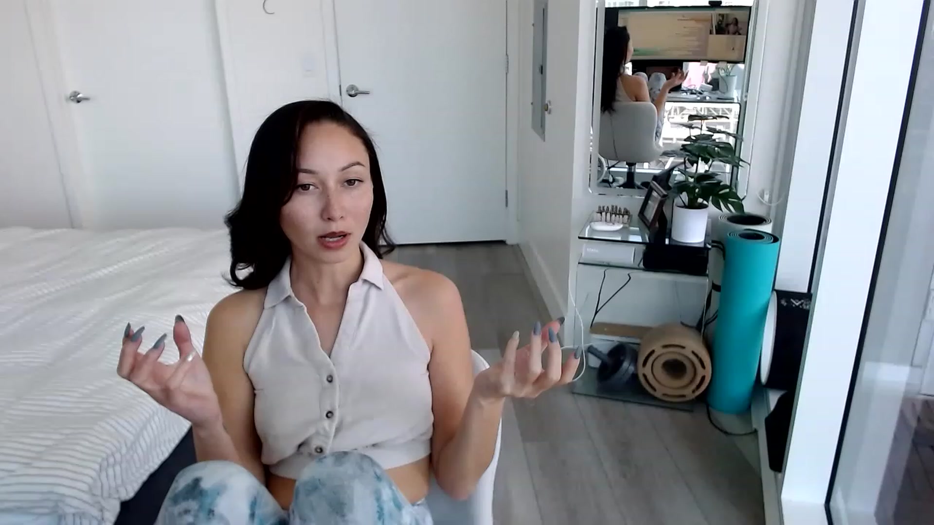 Gallery image thumbnail from Minnie_BOOM's myfreecams stream on, 03/24/2023, 20:14 image 7 of 20
