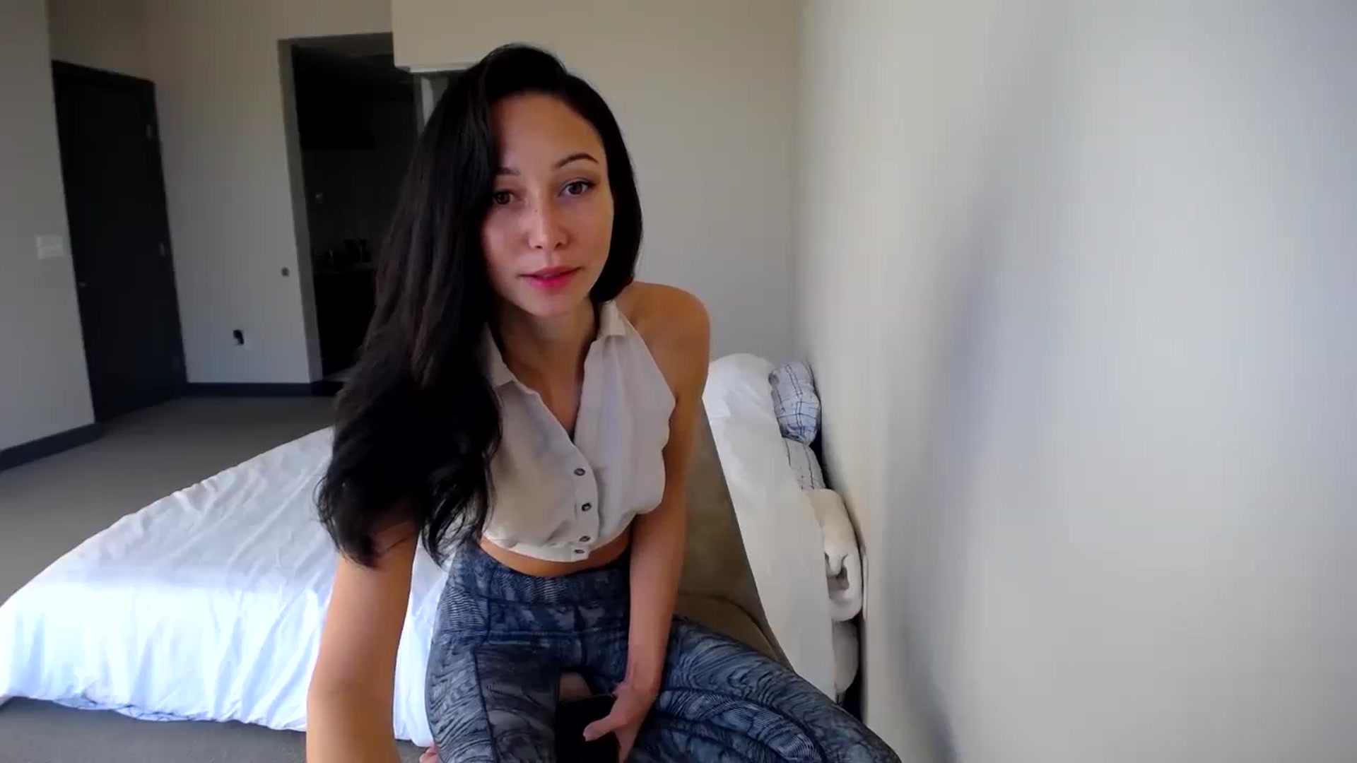Gallery image thumbnail from Minnie_BOOM's myfreecams stream on, 10/14/2023, 16:46 image 14 of 20