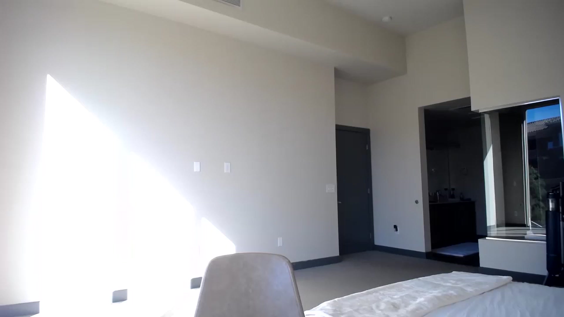 Gallery image thumbnail from Minnie_BOOM's myfreecams stream on, 10/16/2023, 17:02 image 14 of 20