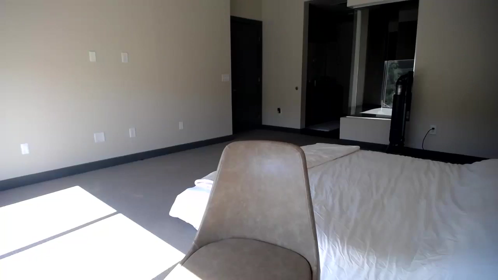 Gallery image thumbnail from Minnie_BOOM's myfreecams stream on, 10/16/2023, 19:09 image 20 of 20