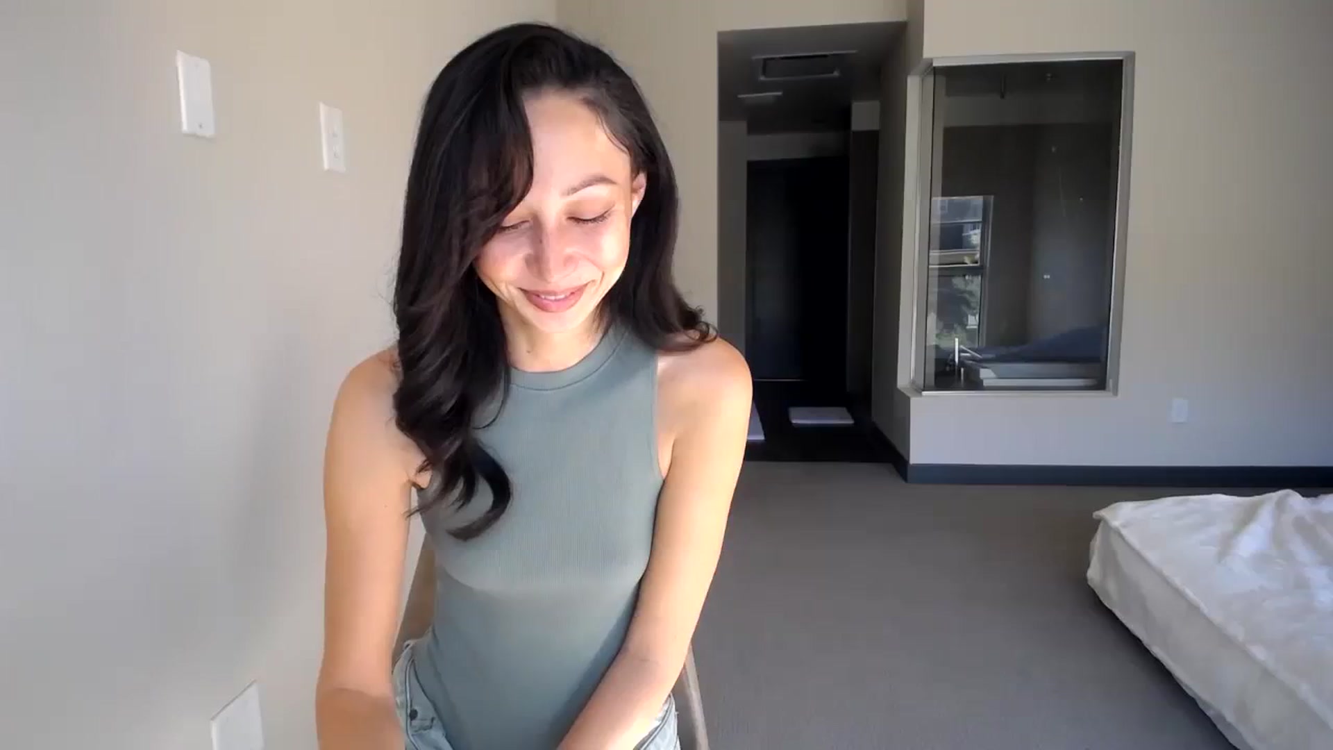 Gallery image thumbnail from Minnie_BOOM's myfreecams stream on, 10/21/2023, 19:22 image 1 of 20