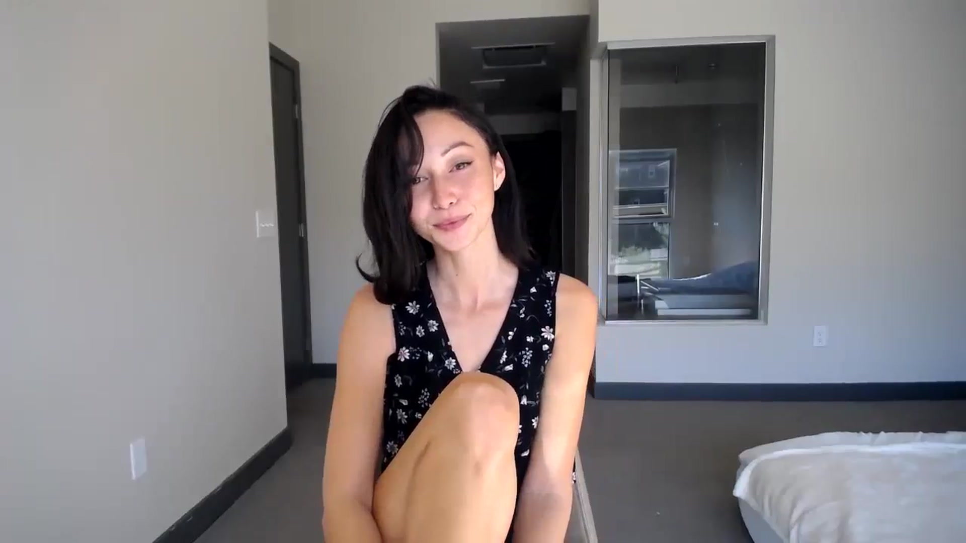 Gallery image thumbnail from Minnie_BOOM's myfreecams stream on, 10/23/2023, 20:04 image 15 of 20