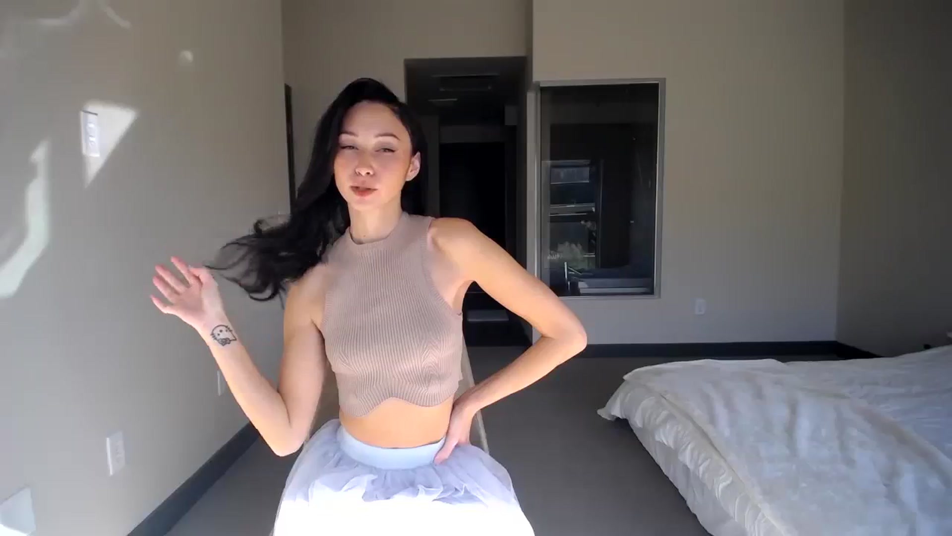 Gallery image thumbnail from Minnie_BOOM's myfreecams stream on, 10/24/2023, 17:47 image 13 of 20
