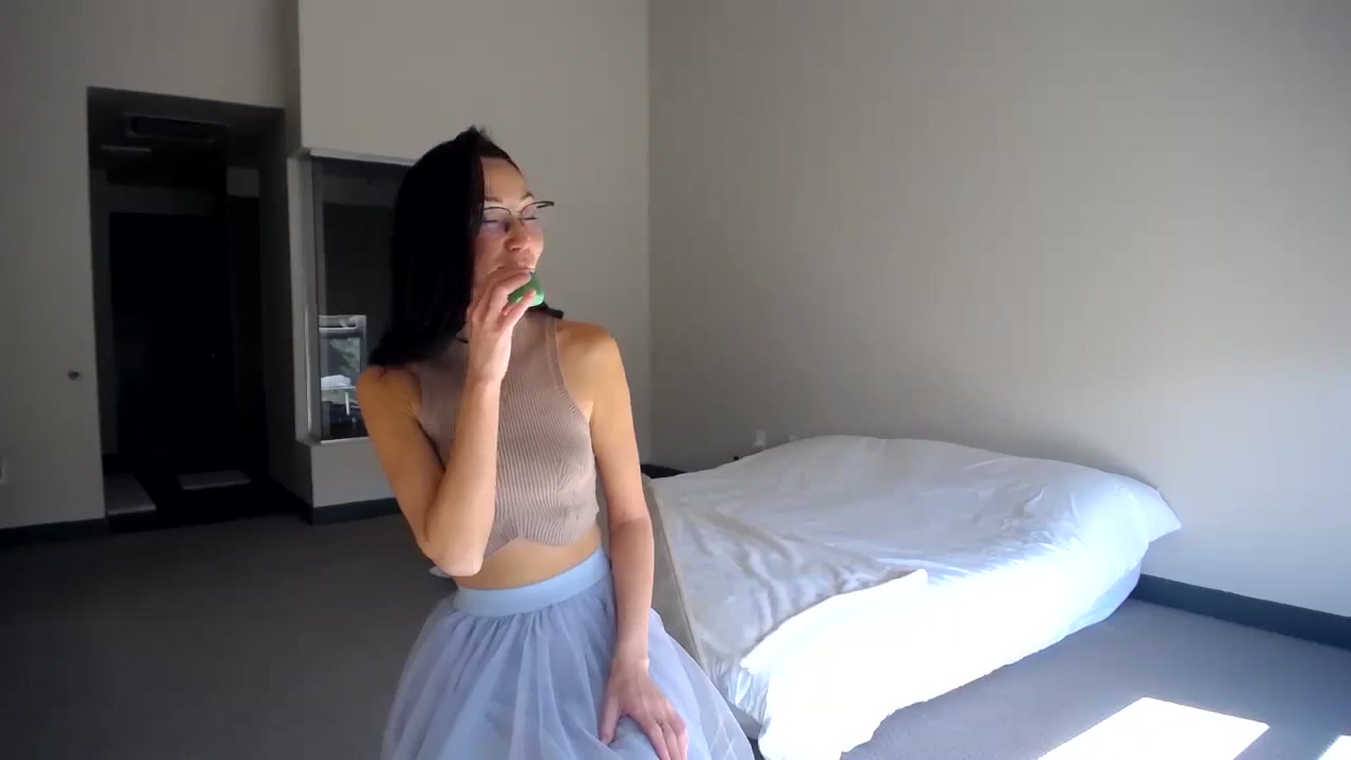 Gallery image thumbnail from Minnie_BOOM's myfreecams stream on, 10/24/2023, 19:16 image 12 of 20