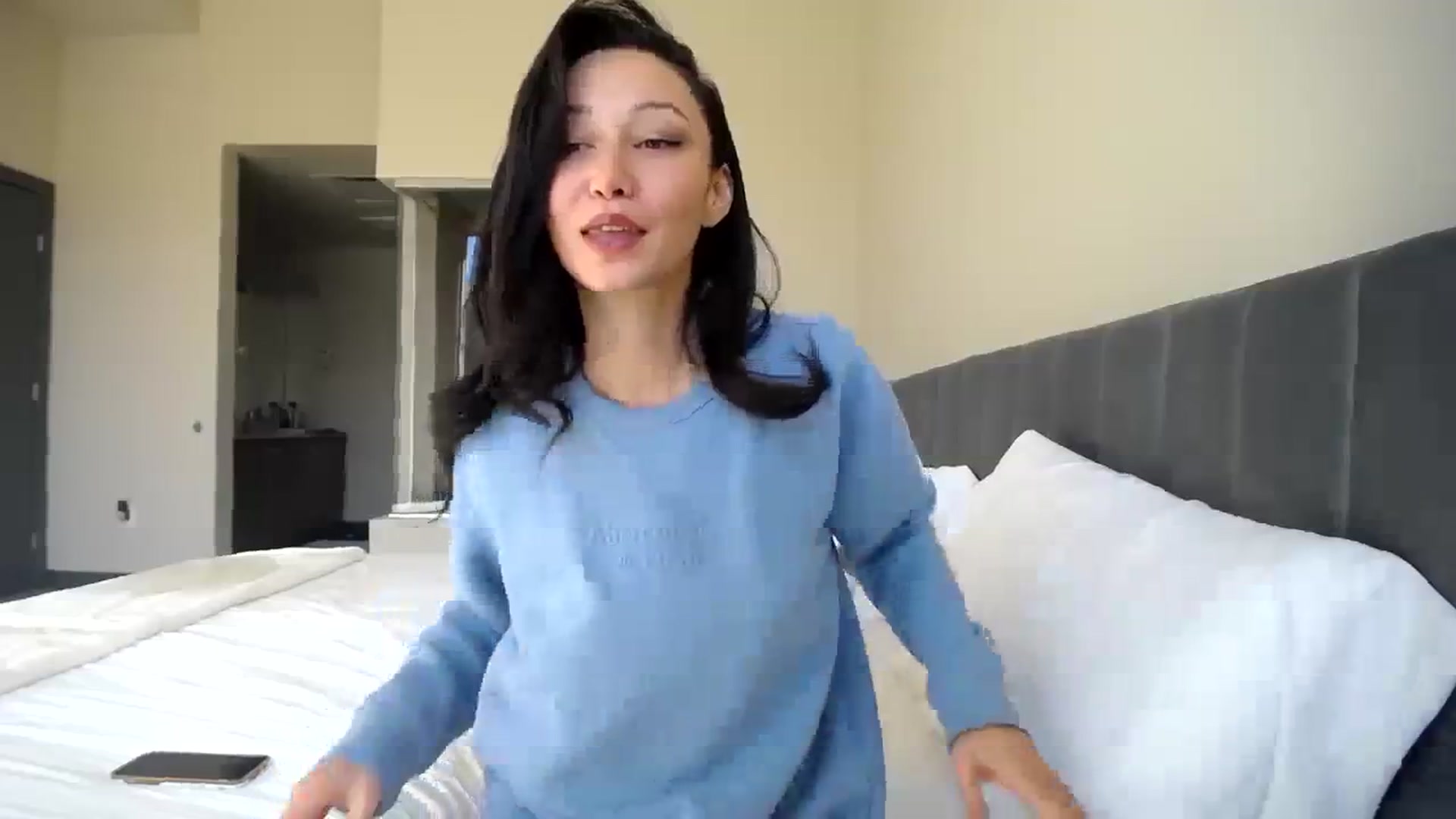 Gallery image thumbnail from Minnie_BOOM's myfreecams stream on, 10/25/2023, 19:39 image 8 of 20