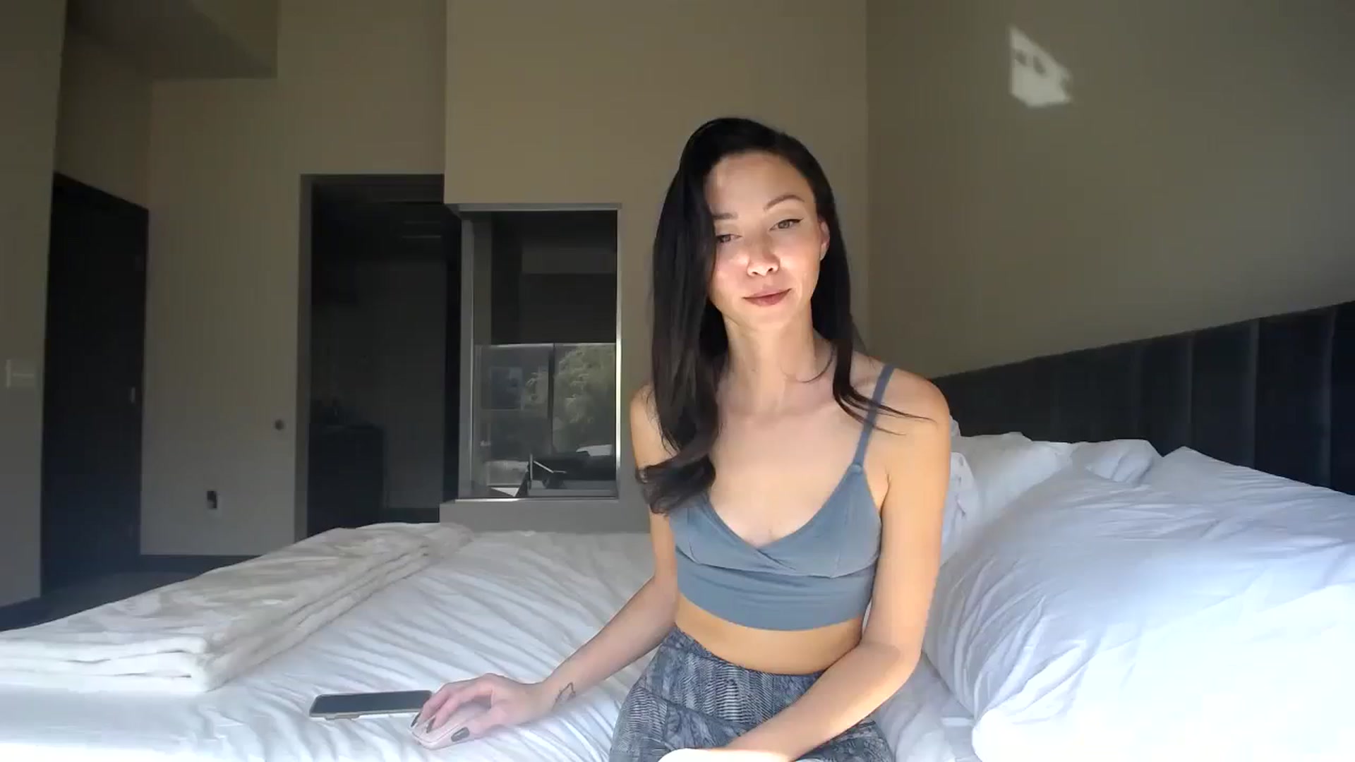 Gallery image thumbnail from Minnie_BOOM's myfreecams stream on, 10/28/2023, 21:04 image 19 of 20