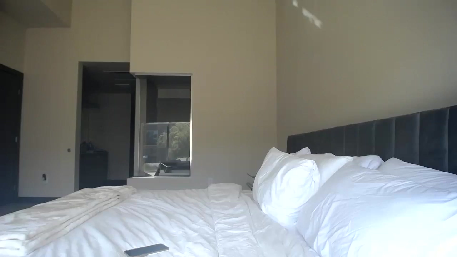 Gallery image thumbnail from Minnie_BOOM's myfreecams stream on, 10/28/2023, 21:04 image 15 of 20