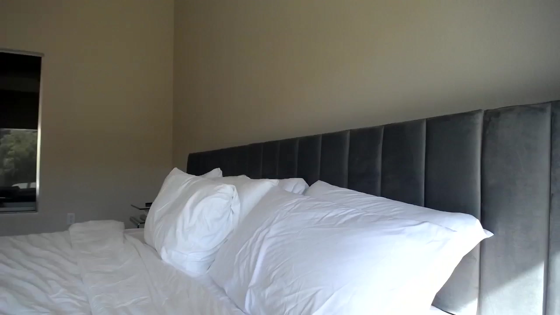 Gallery image thumbnail from Minnie_BOOM's myfreecams stream on, 10/28/2023, 21:04 image 11 of 20