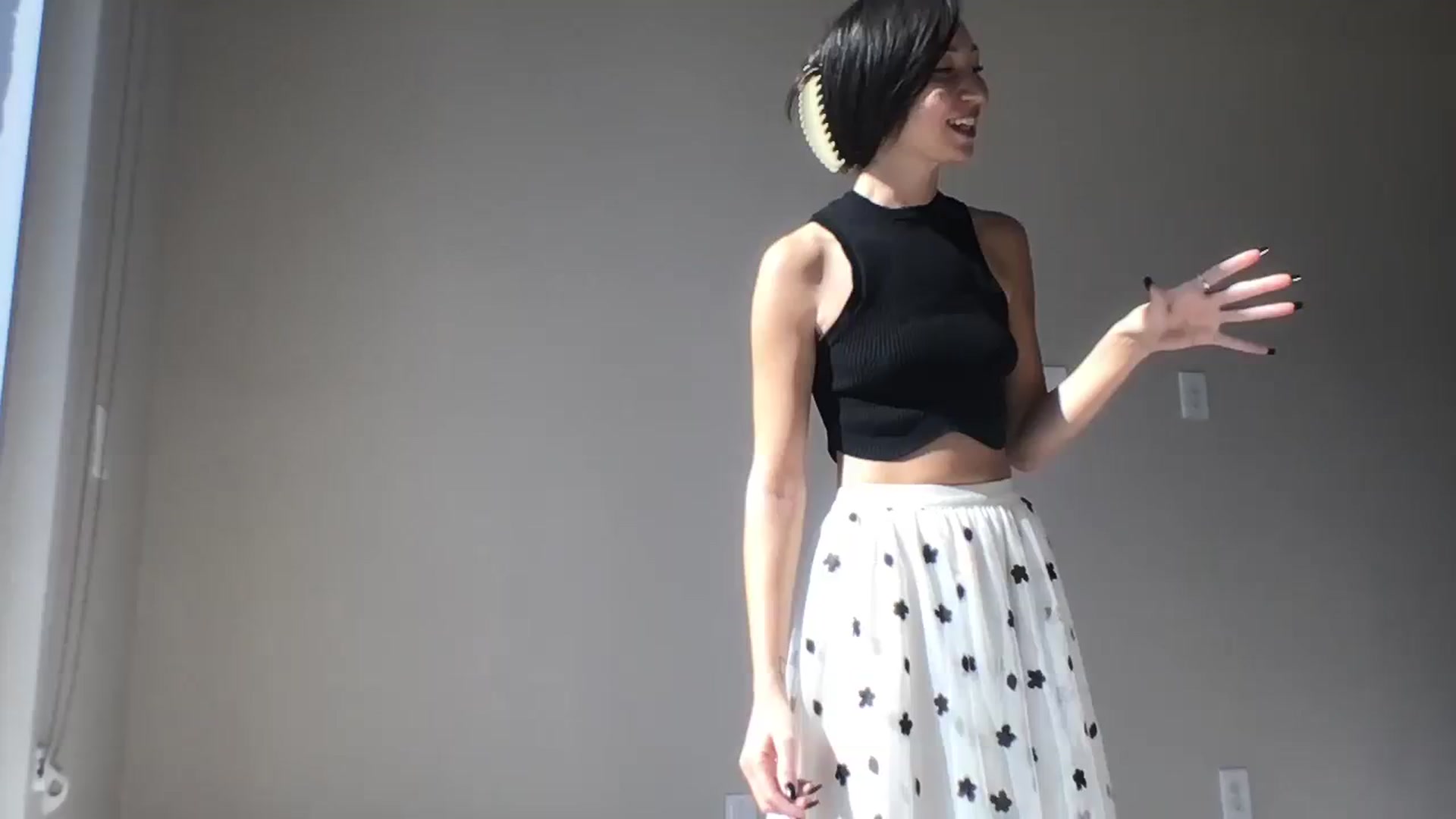Gallery image thumbnail from Minnie_BOOM's myfreecams stream on, 10/30/2023, 19:48 image 14 of 20