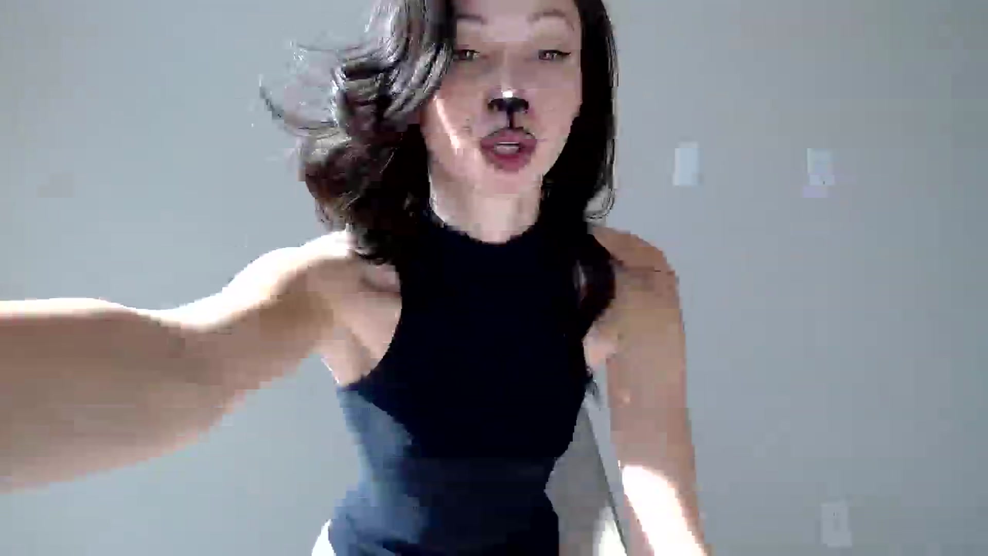 Gallery image thumbnail from Minnie_BOOM's myfreecams stream on, 10/31/2023, 19:58 image 16 of 20