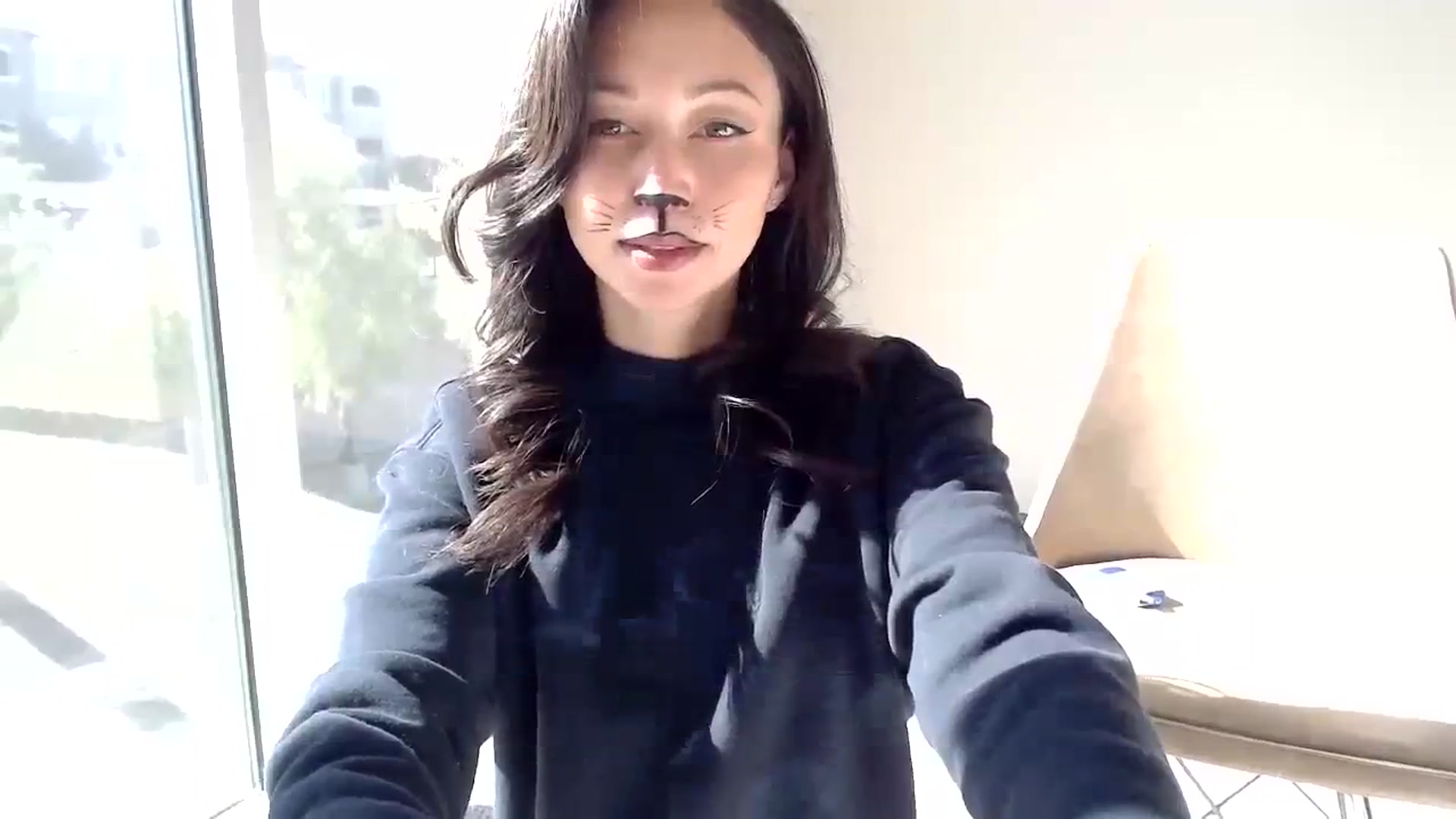 Gallery image thumbnail from Minnie_BOOM's myfreecams stream on, 10/31/2023, 19:58 image 7 of 20