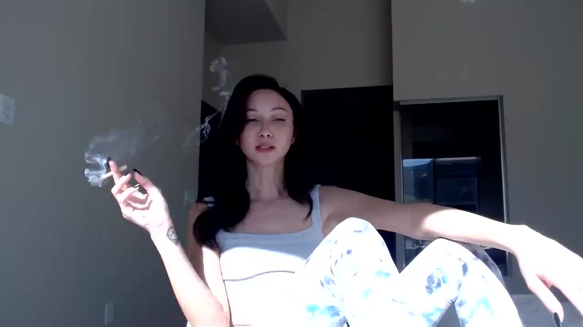 Gallery image thumbnail from Minnie_BOOM's myfreecams stream on, 11/01/2023, 20:28 image 18 of 20