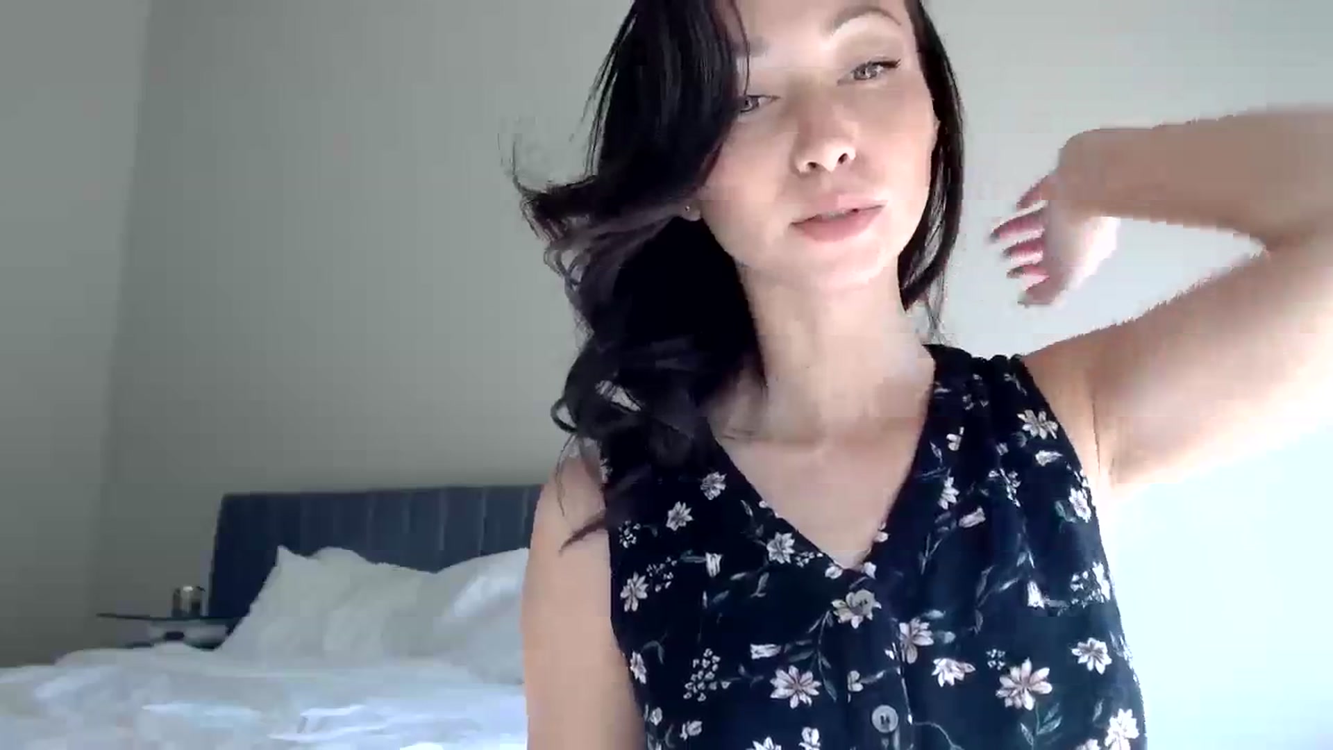 Gallery image thumbnail from Minnie_BOOM's myfreecams stream on, 11/02/2023, 17:43 image 16 of 20