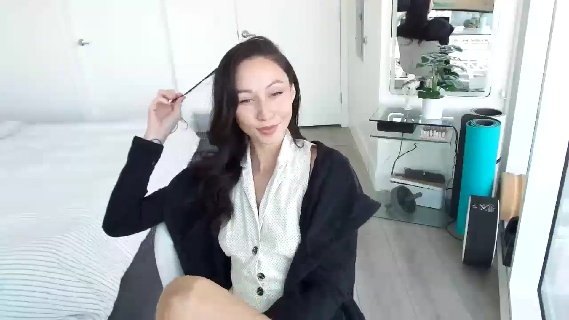 Gallery image thumbnail from Minnie_BOOM's myfreecams stream on, 11/07/2023, 20:47 image 2 of 20