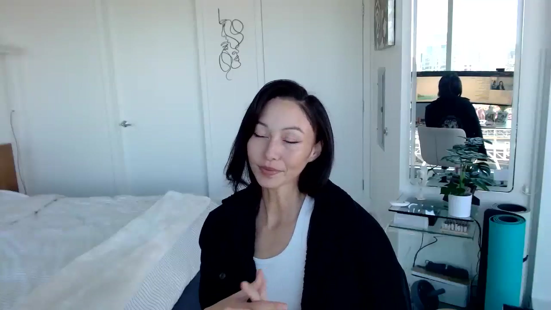 Gallery image thumbnail from Minnie_BOOM's myfreecams stream on, 11/14/2023, 19:27 image 10 of 20