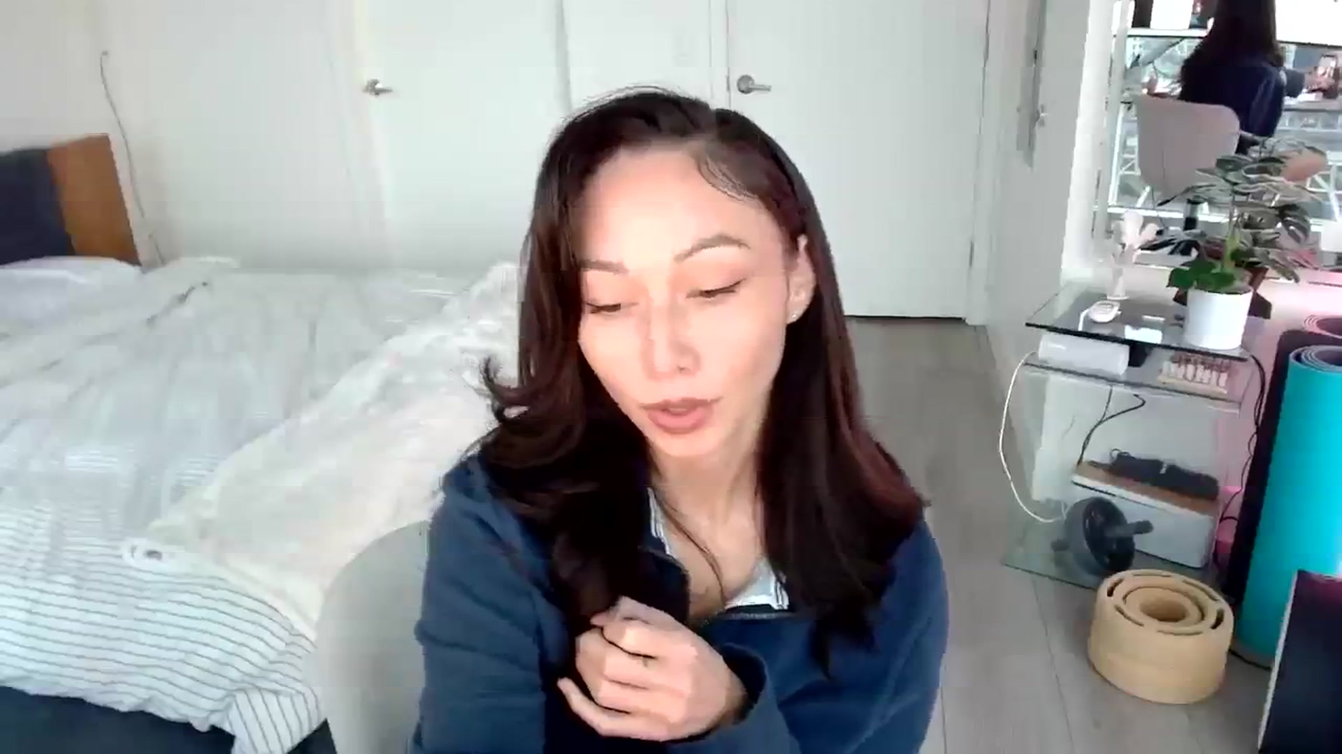 Gallery image thumbnail from Minnie_BOOM's myfreecams stream on, 11/15/2023, 18:51 image 9 of 20